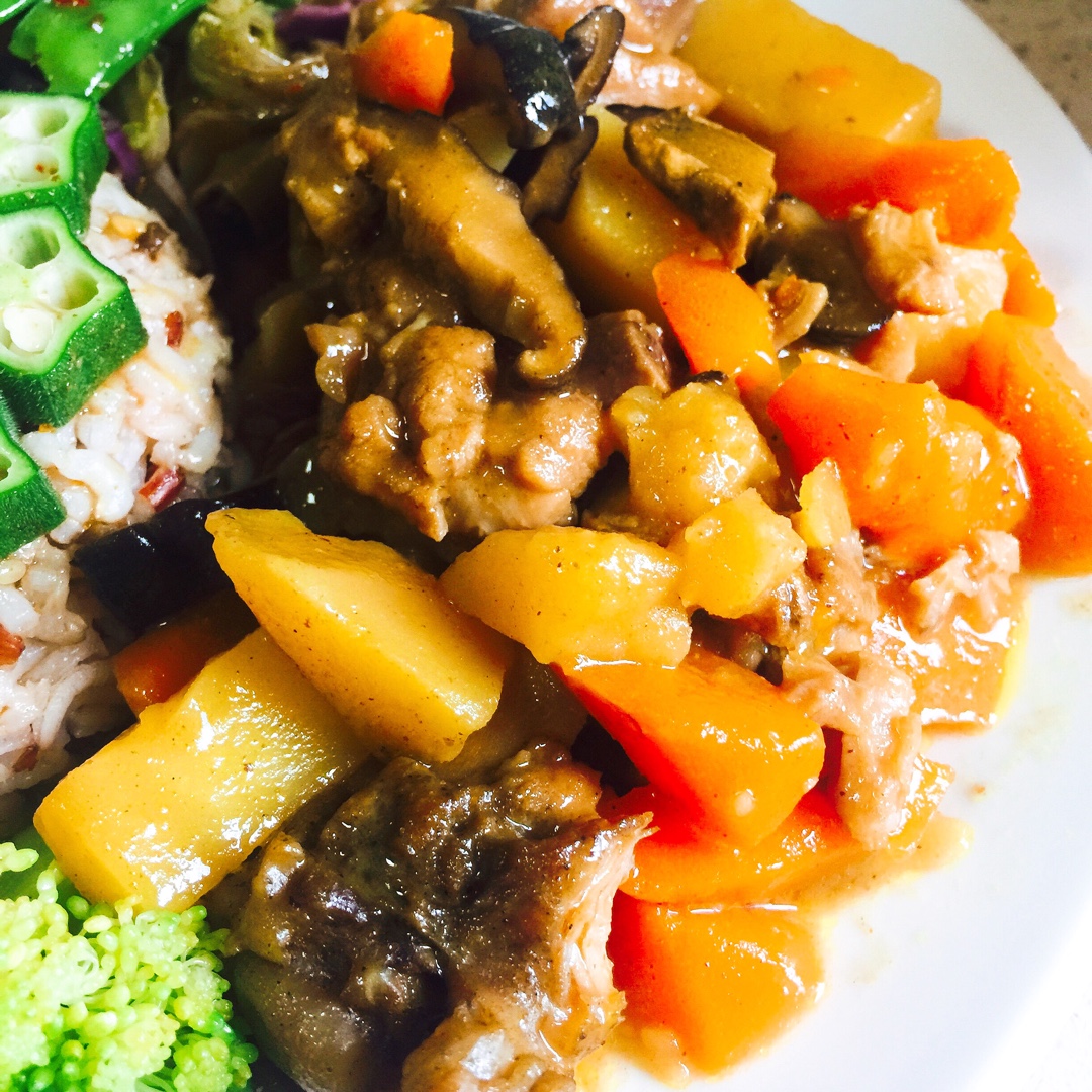 零失败日式咖喱鸡肉饭！！最正宗日本家庭做法！简单又好吃！