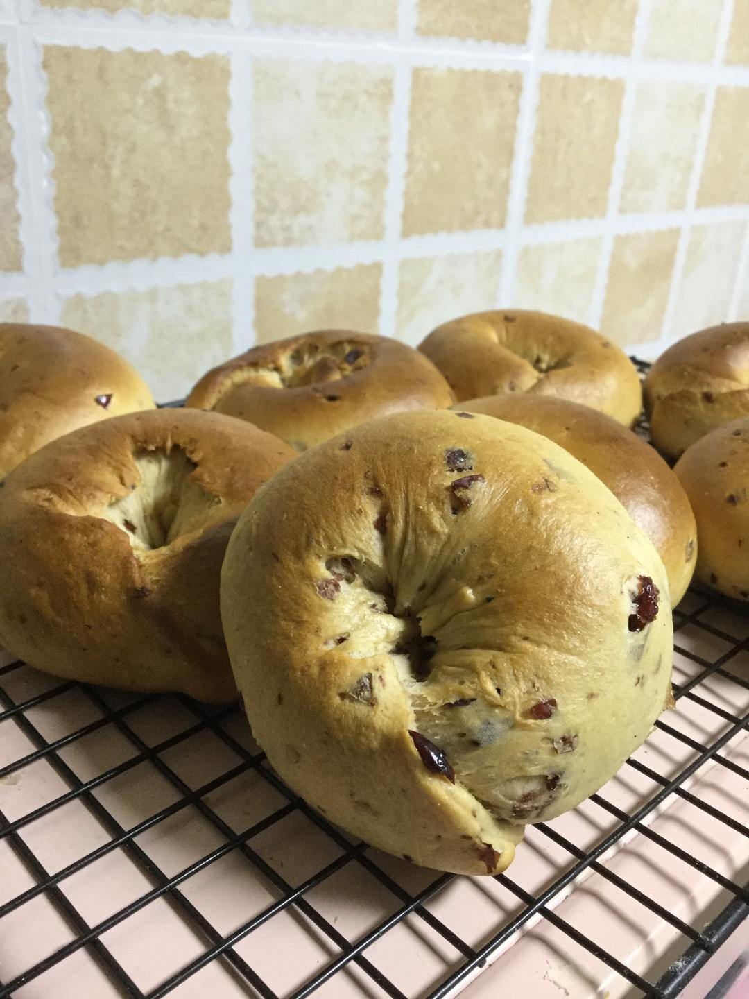 来吃圈圈吧！——全麦蔓越莓贝果