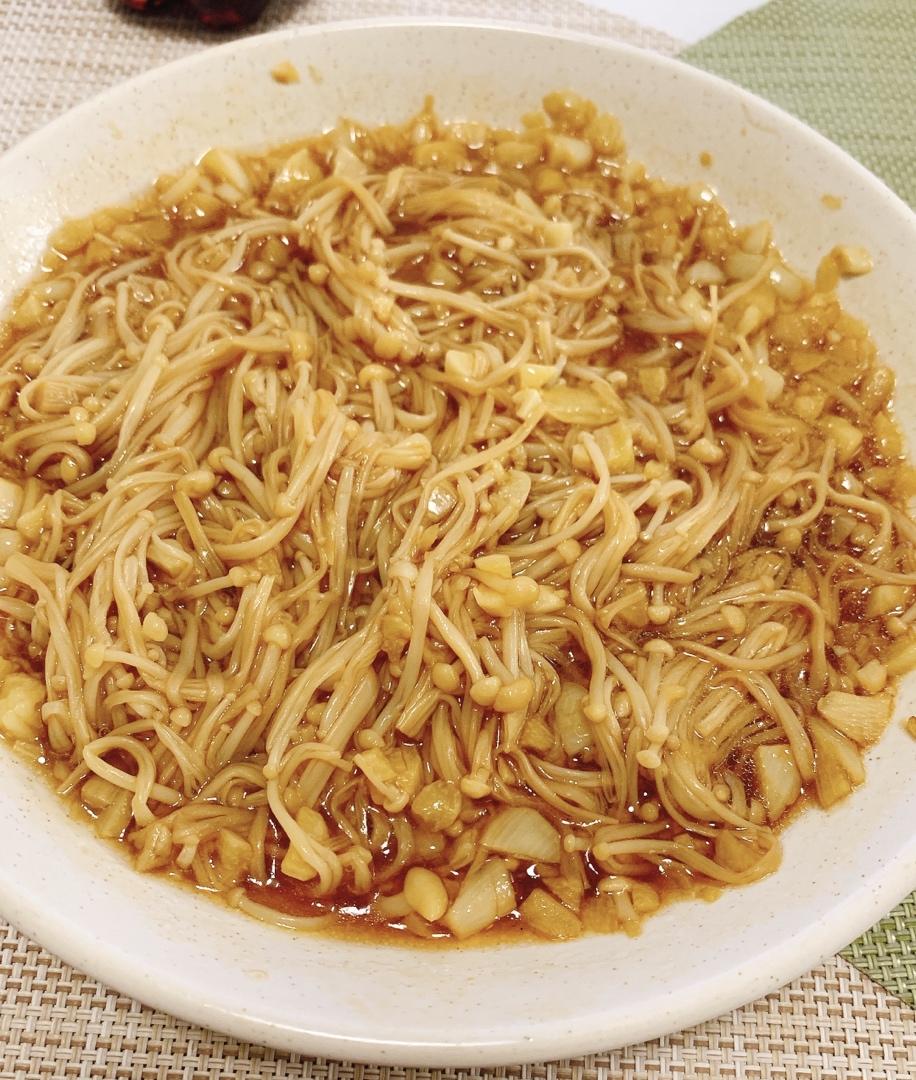 蒜蓉蒸金针菇