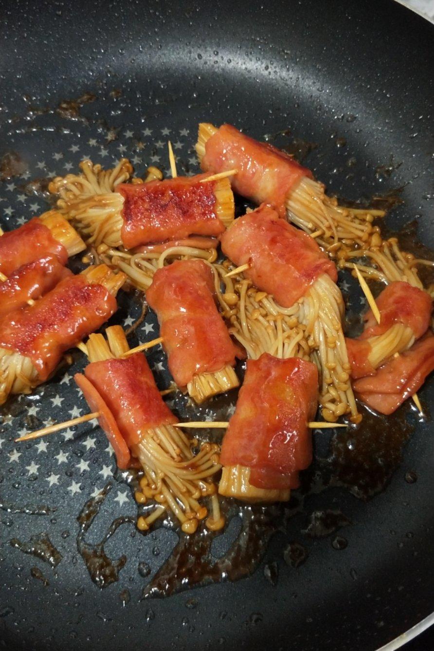金针菇培根卷