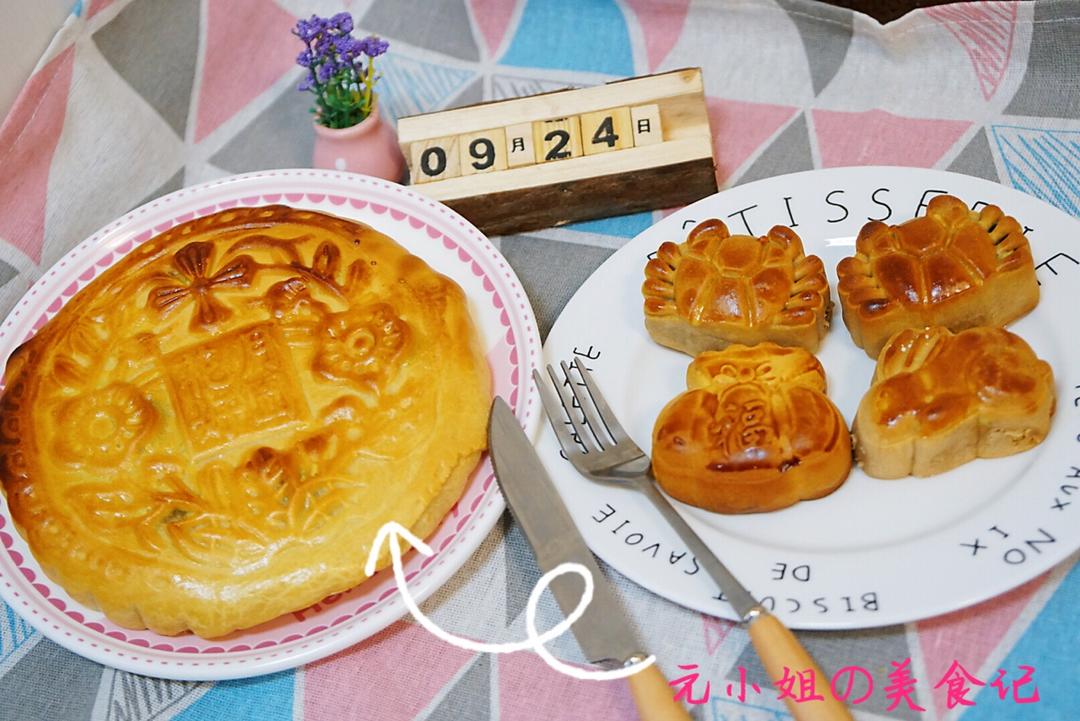螃蟹月饼，广式蛋黄莲蓉螃蟹月饼，中秋月饼