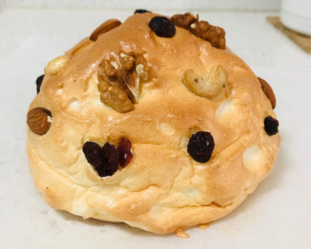 颜值抗打的网红云朵面包的做法