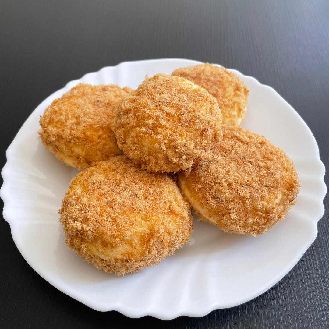爆浆肉松小贝