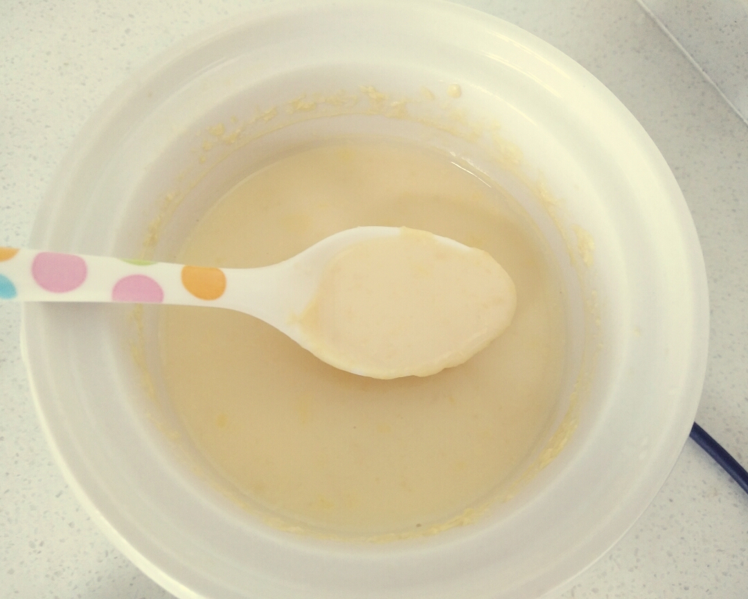 宝宝辅食――玉米牛奶糊的做法