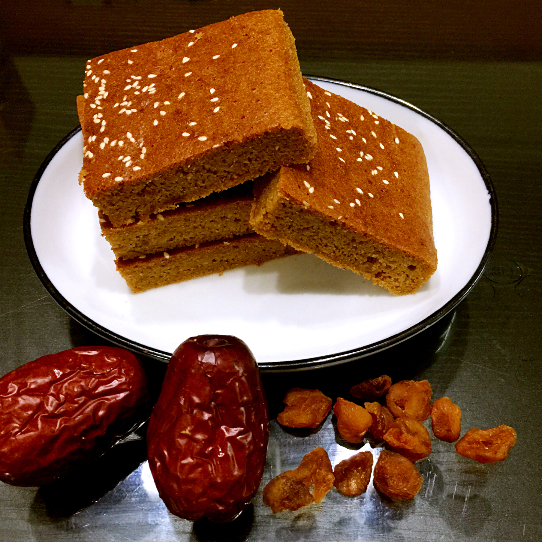 口感还是松软的,红枣,桂元又香又甜,好好吃! #晚餐201