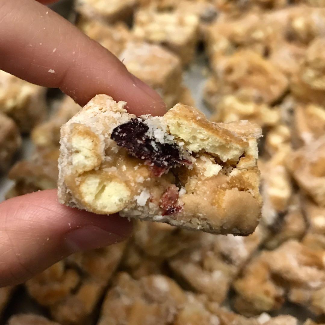 【蔓越莓牛轧糖沙琪玛】无需烤箱的完美结合