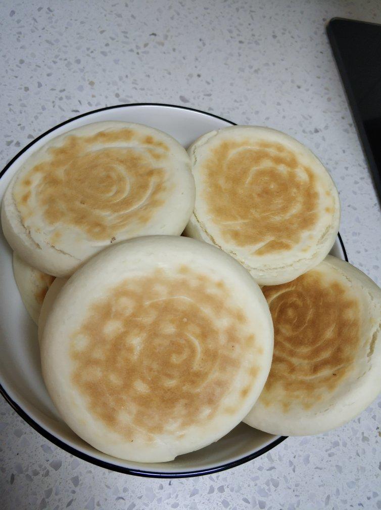 肉夹馍，白吉馍