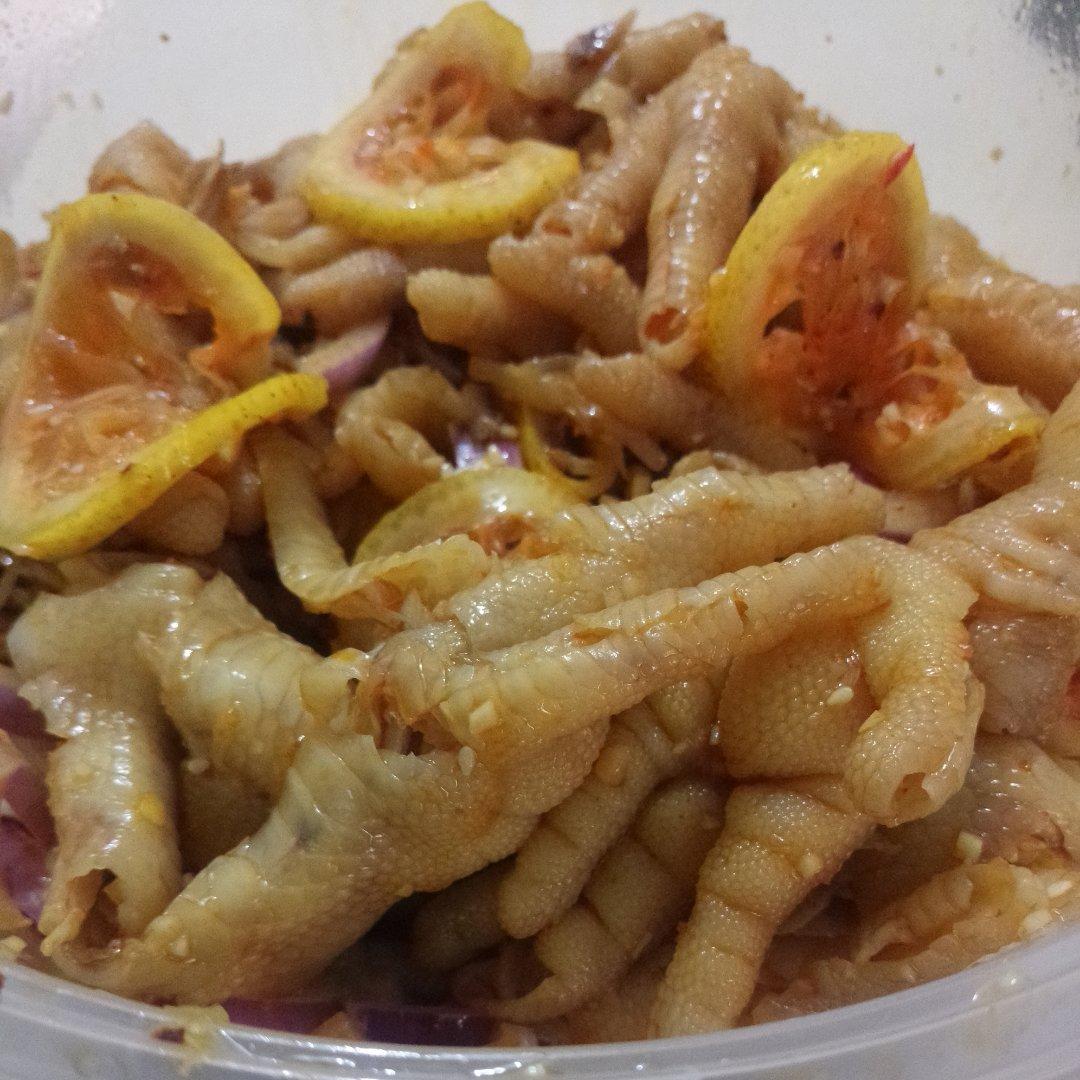 柠檬无骨鸡爪，酸辣开胃，劲道Q弹