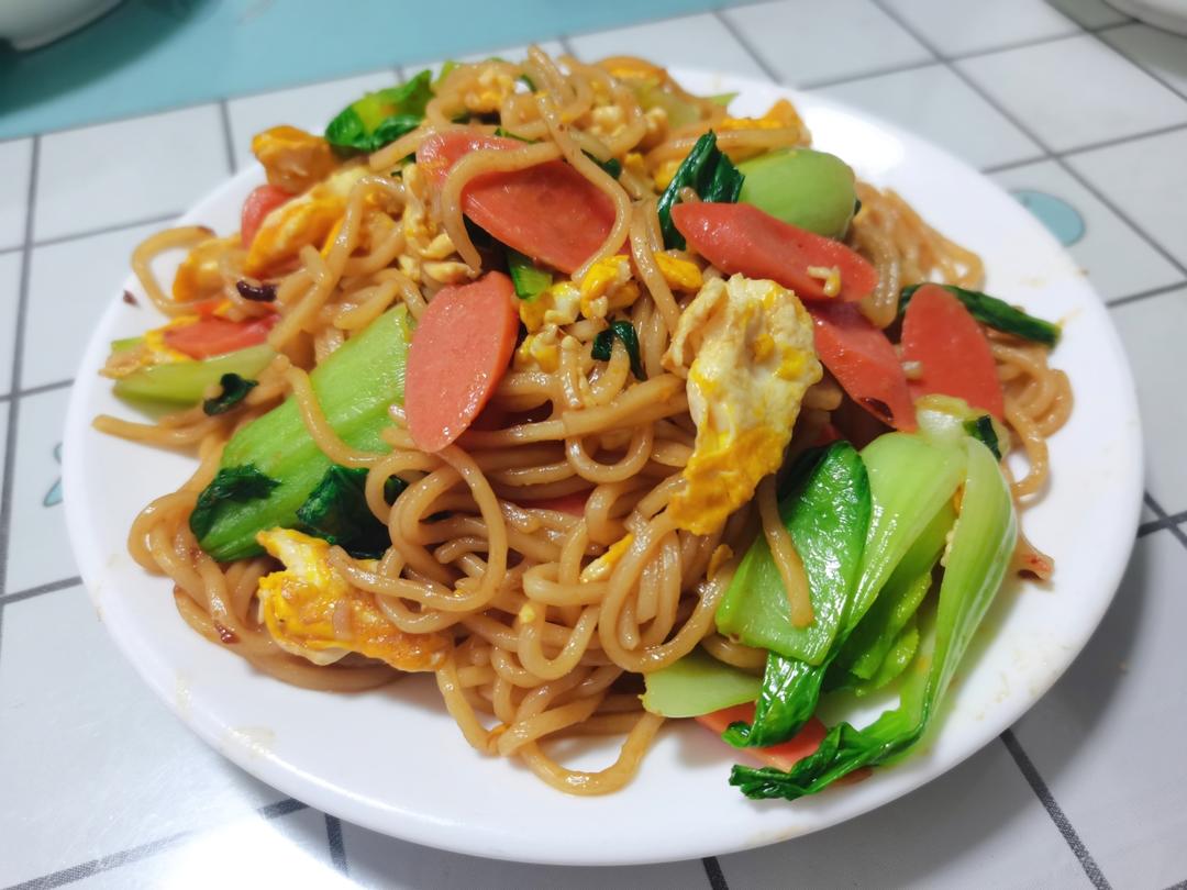 🍜最简单最好吃的家常炒面