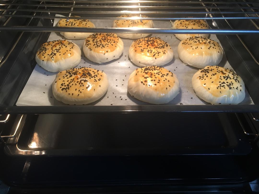 红豆酥饼VS老婆饼