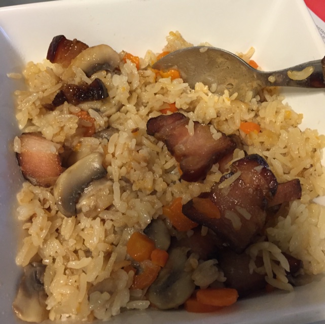 广式腊肉焖饭（简单好吃！）