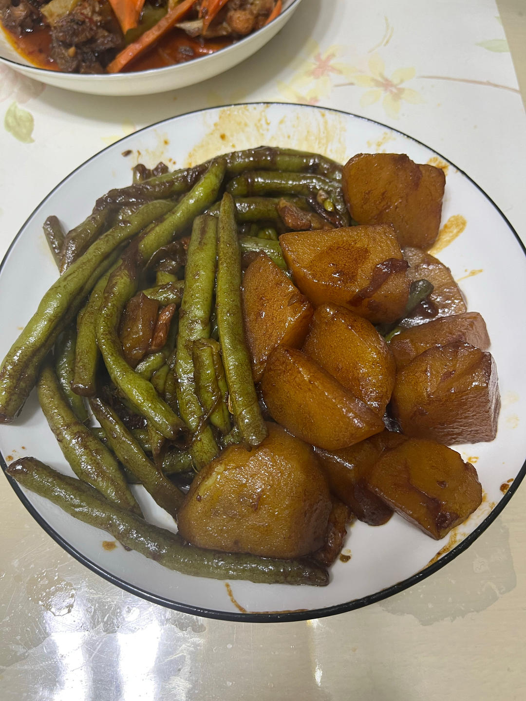 芸豆炖土豆加五花肉