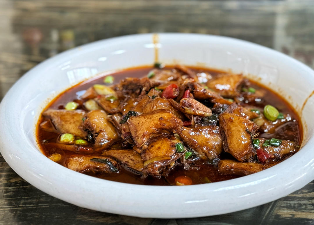 爱就是在一起。走遍世界。揽尽风景。食尽美味。感受美好。