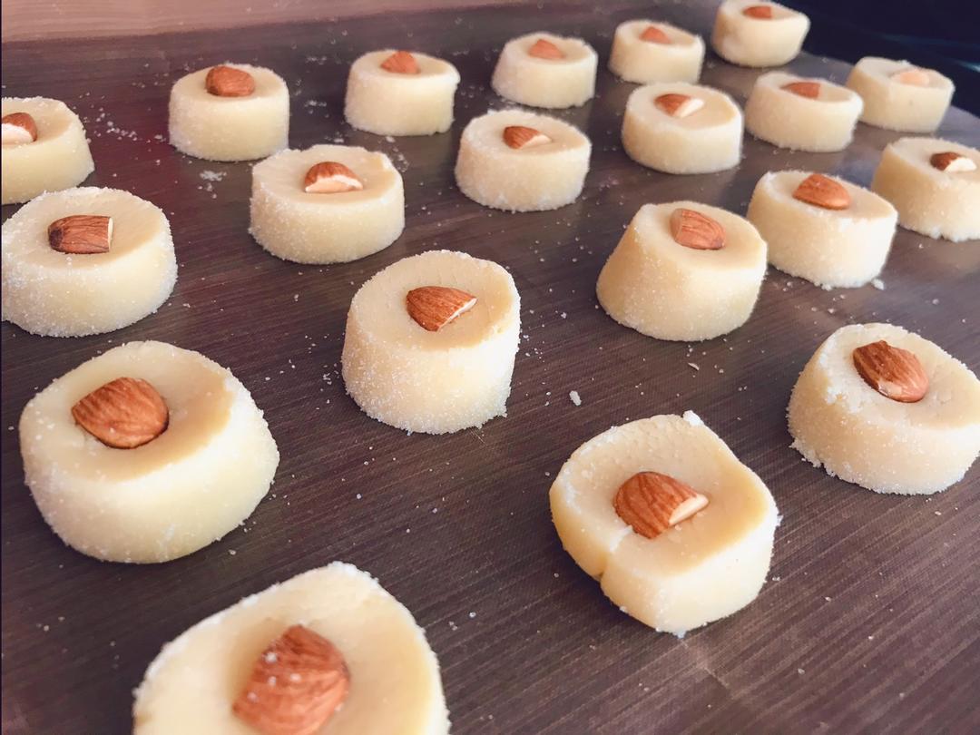 网红沙布蕾曲奇小饼干