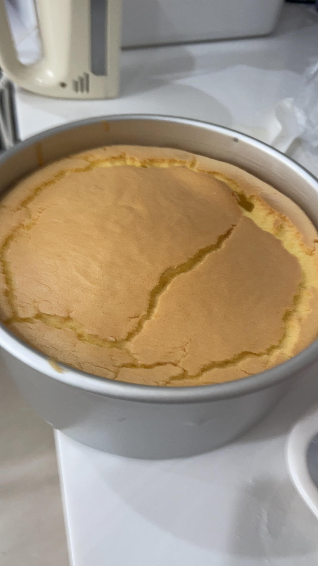 不开裂戚风蛋糕（小美）