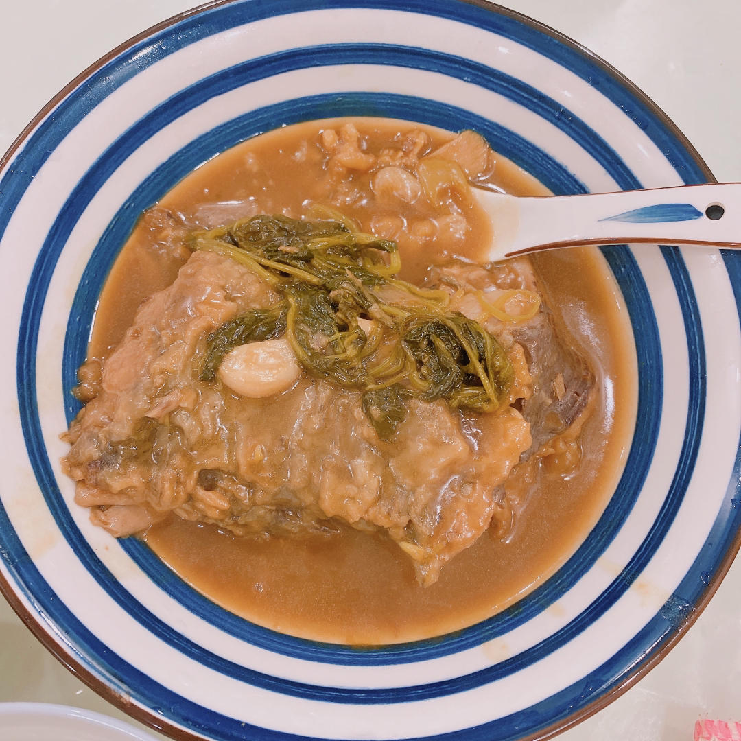 好吃的家常炖鱼，万能炖鱼料，今天三道鳞炖粉条