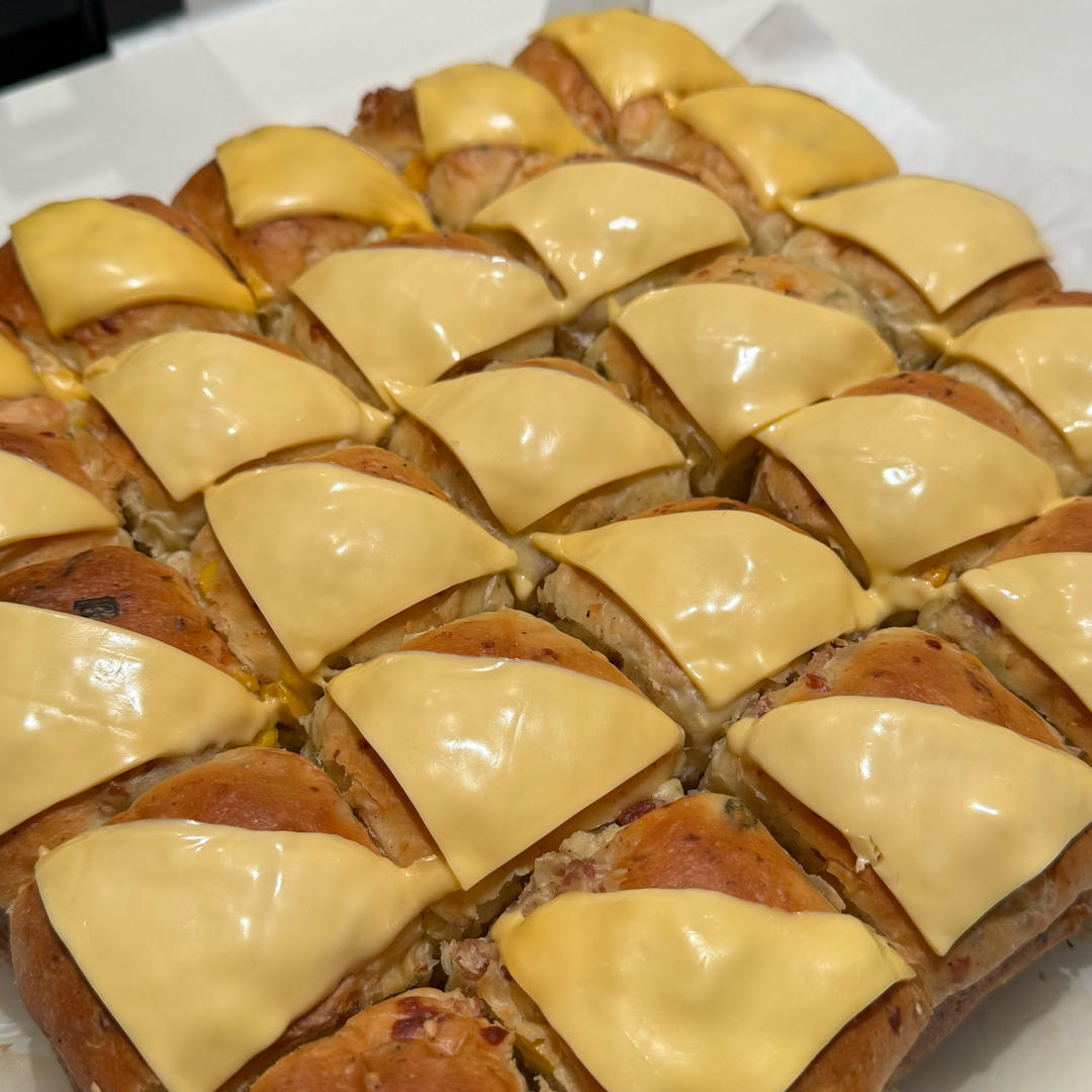 料多多香葱培根芝士吐司