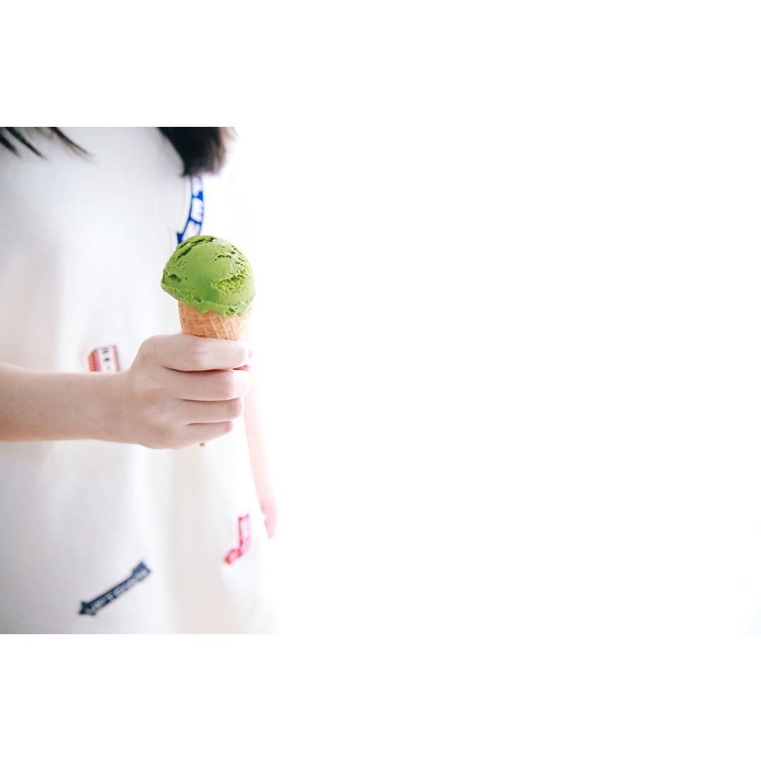 抹茶白巧冰淇淋