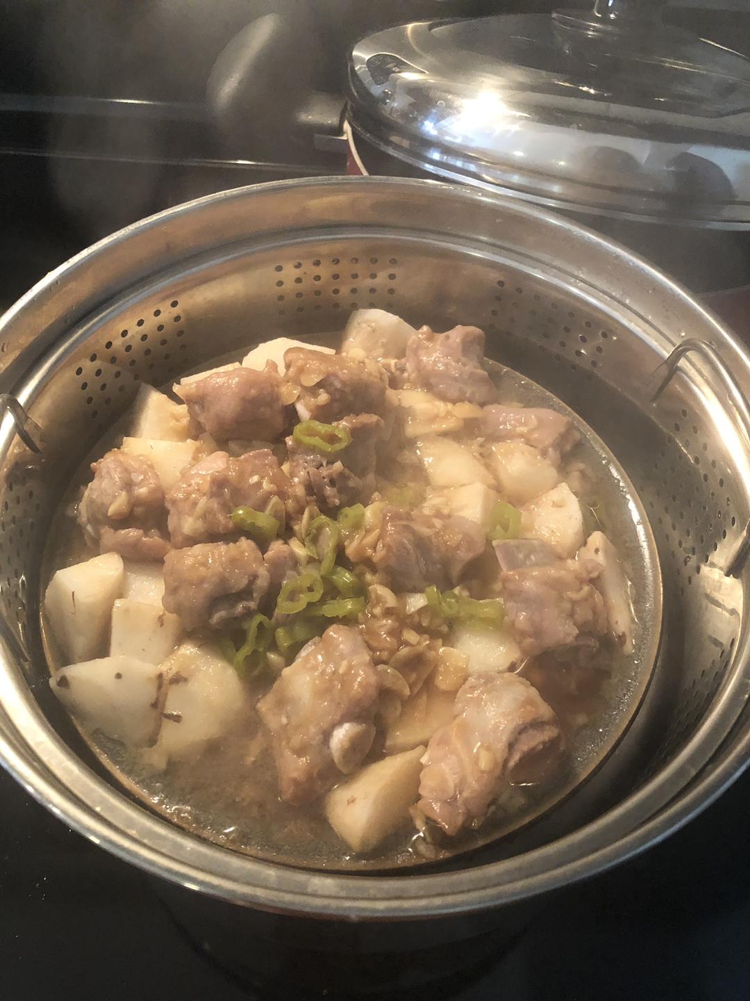 广式芋头排骨