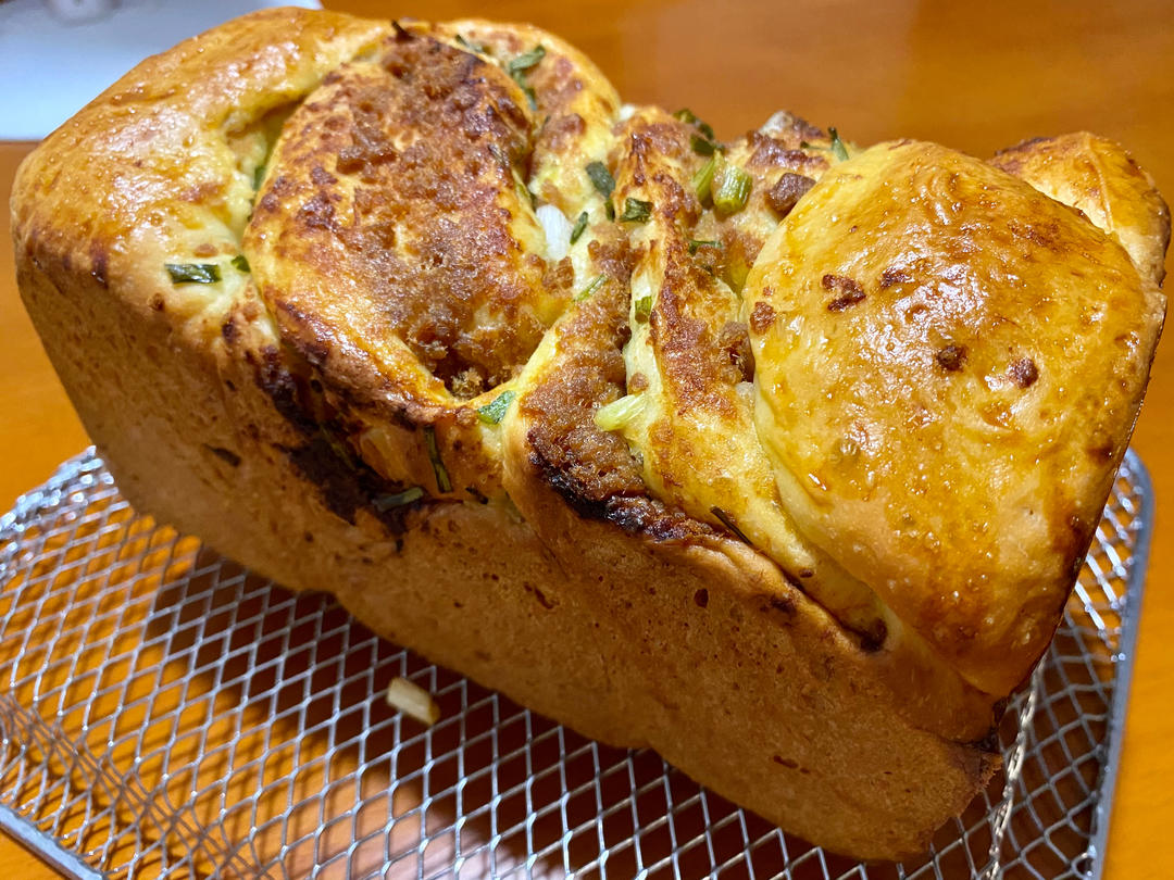 香葱肉松手撕吐司