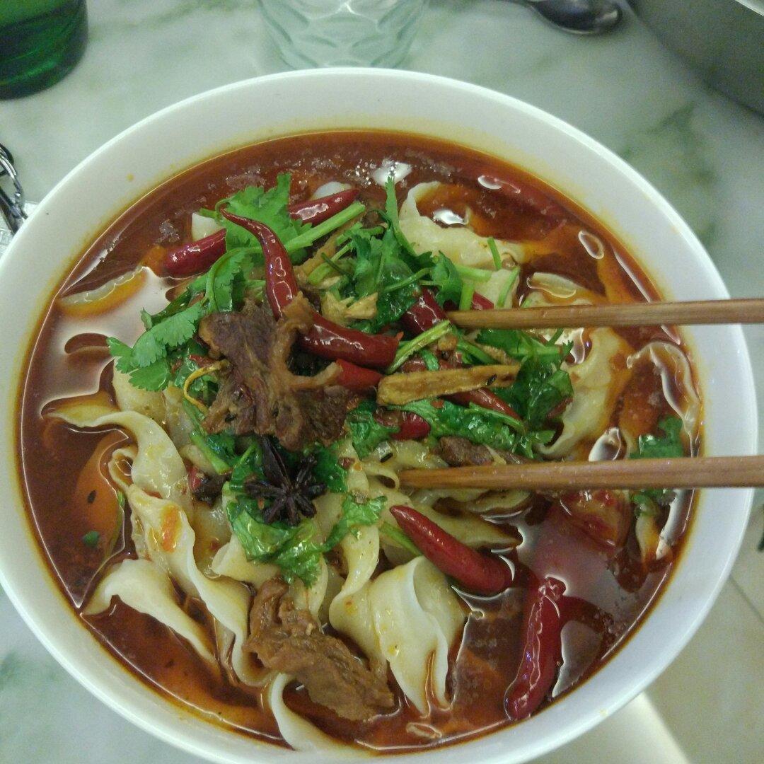 手机用户5566r8ja做的鸡西刀削面