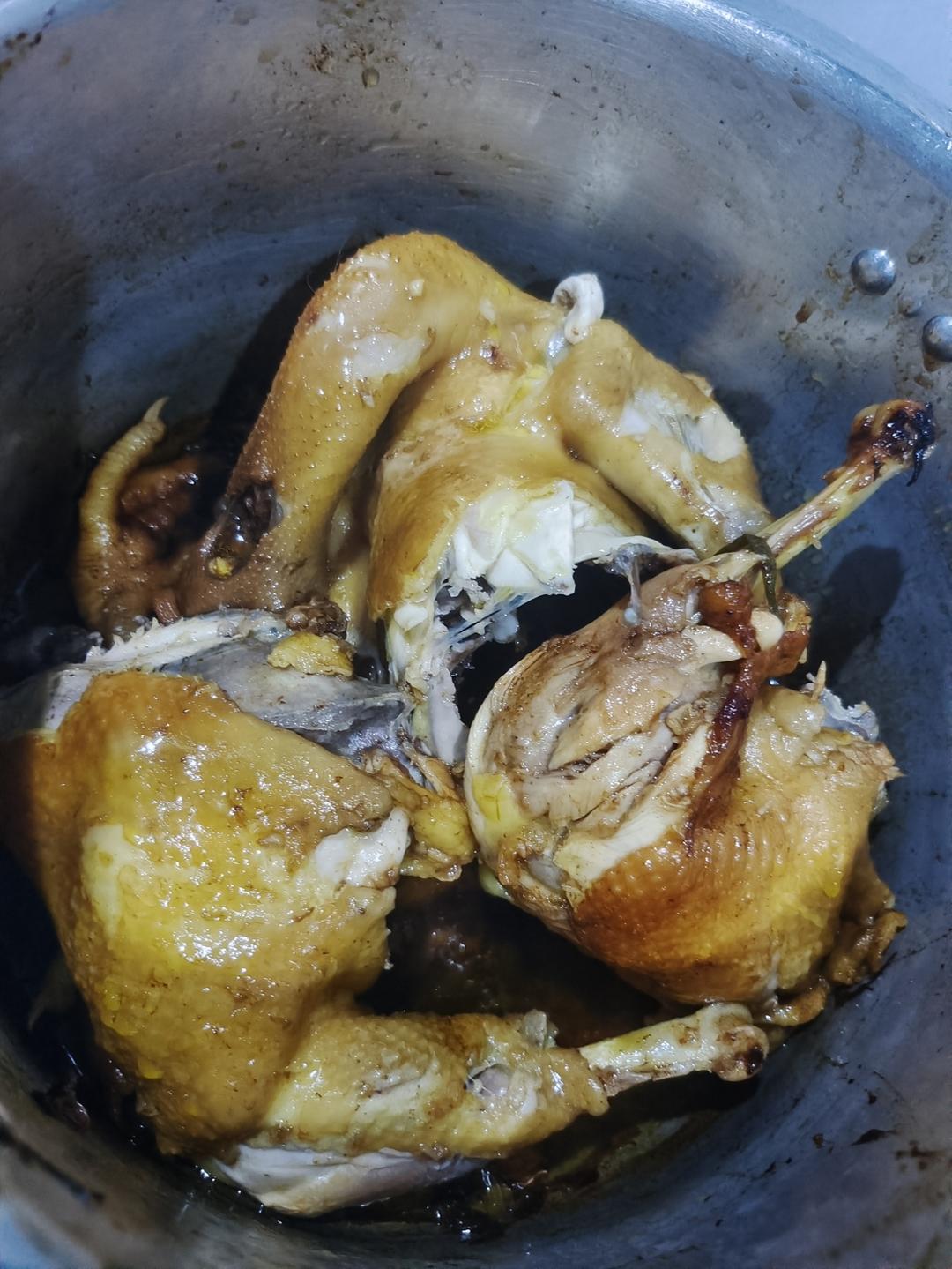 高压锅葱油焖鸡的做法