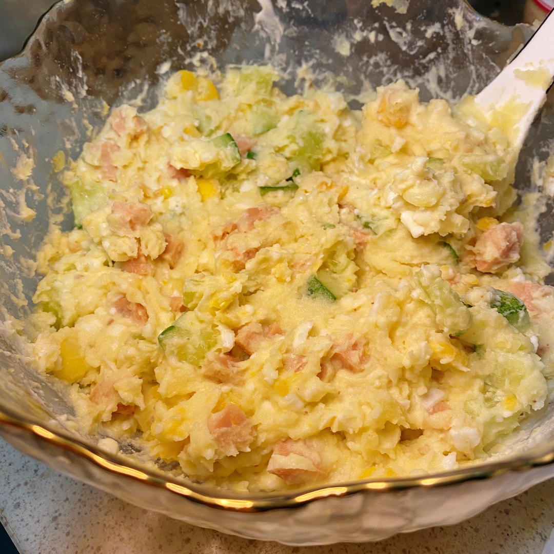 用料很足の土豆泥沙拉