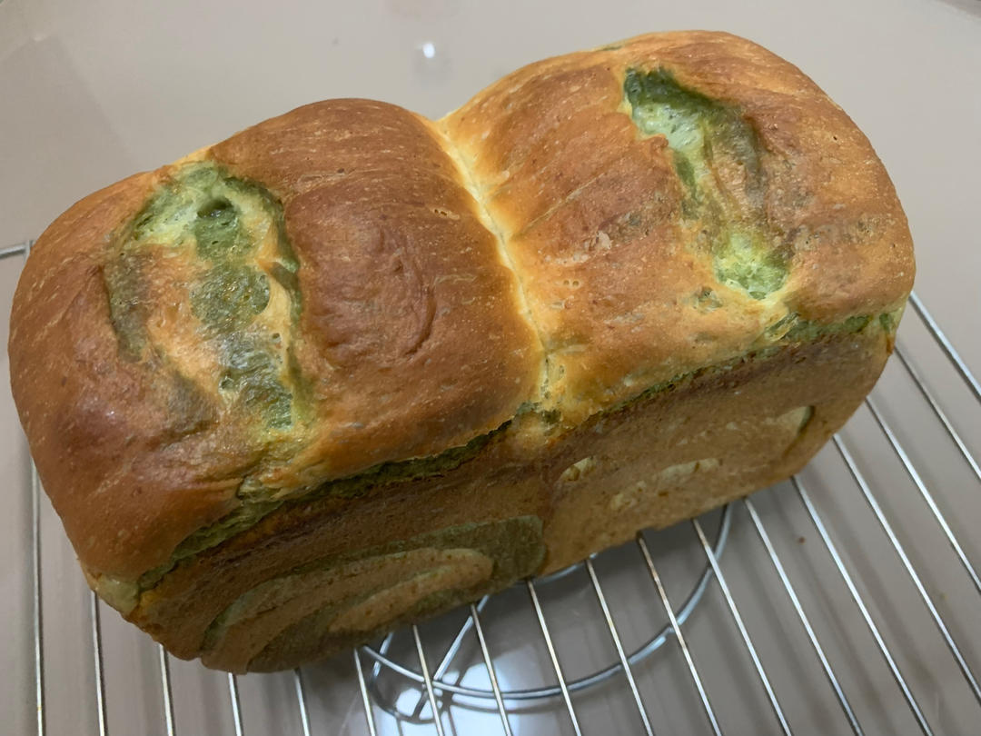 抹茶双色吐司