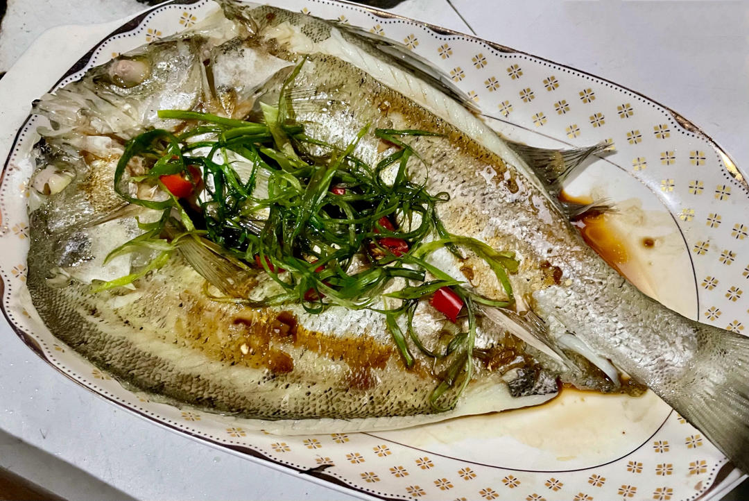 清蒸海鲈鱼