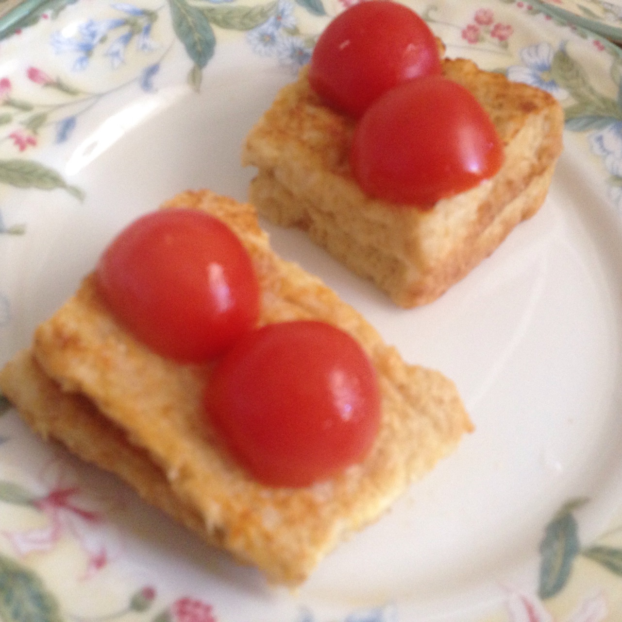 草莓法式吐司