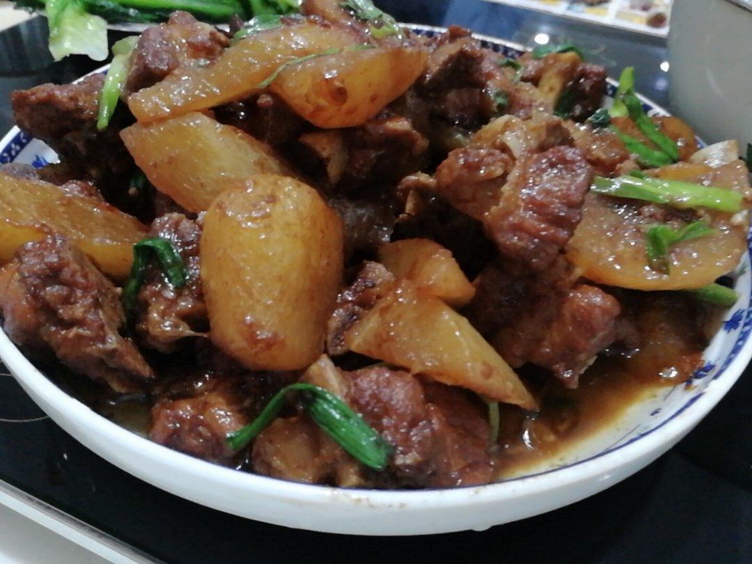 萝卜红烧排骨