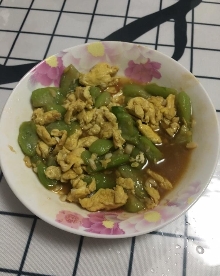 丝瓜炒鸡蛋