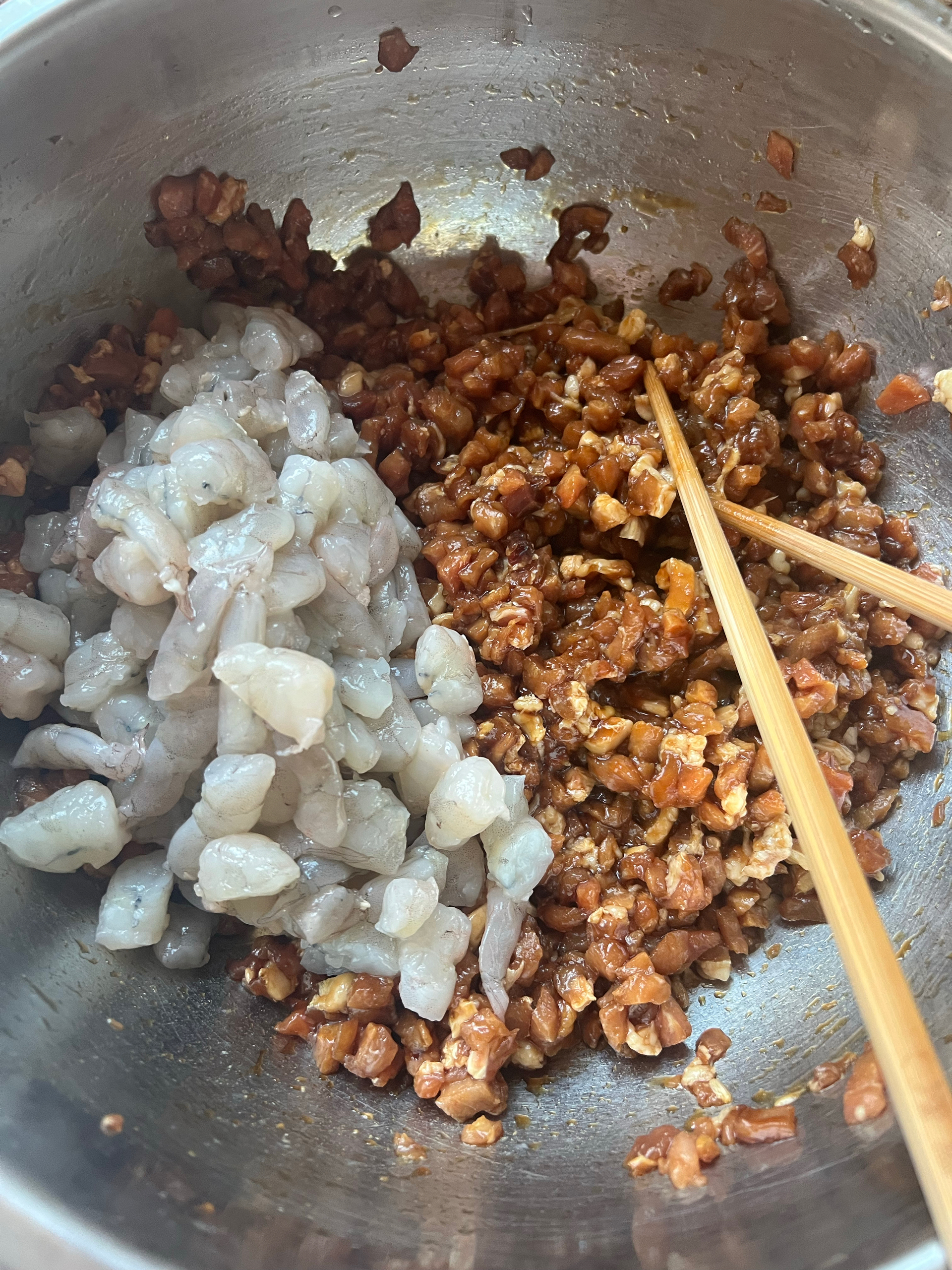 韭菜虾仁猪肉水饺的做法