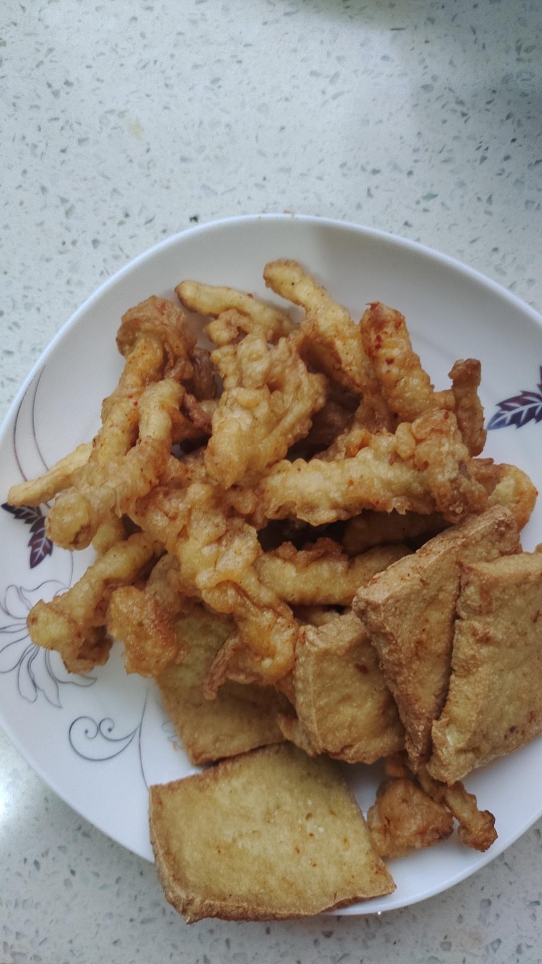 能吃出肉感的酥炸海鲜菇
