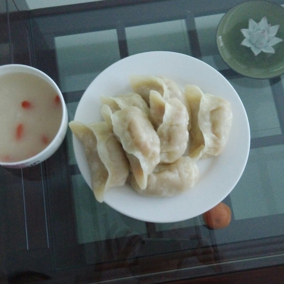 把每天的早餐都放这里