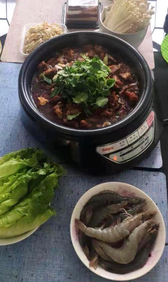 香辣牛肉牛杂火锅