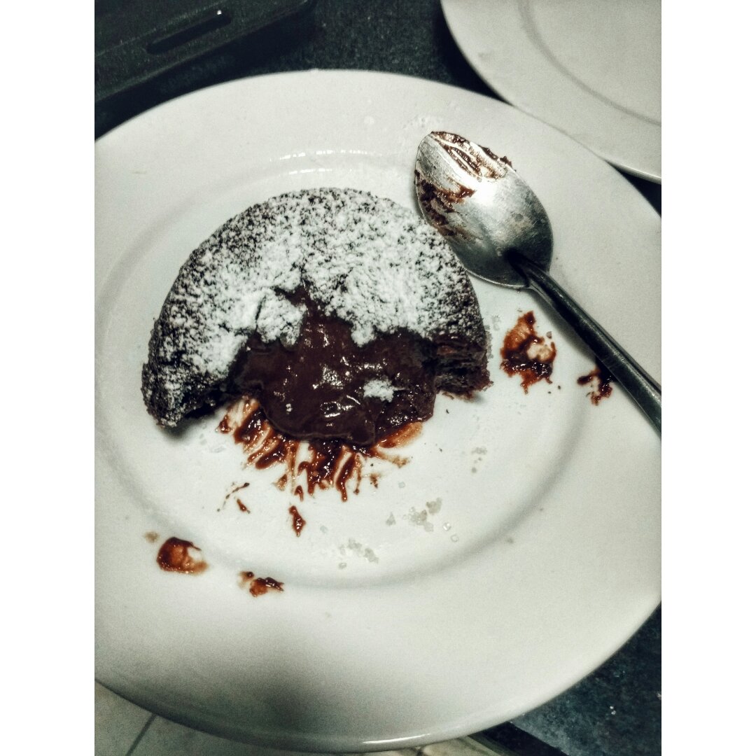 巧克力熔岩蛋糕 Chocolate Molten Lava Cake