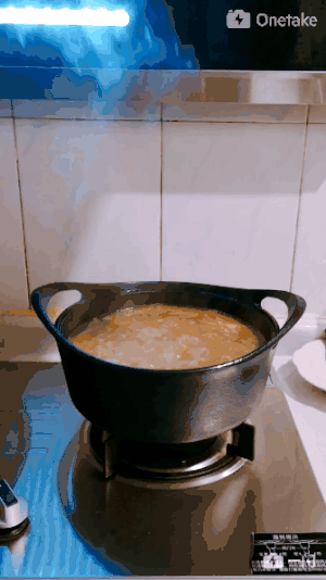 腊排白菜煲（大白菜也可以如此鲜美）的做法 步骤7