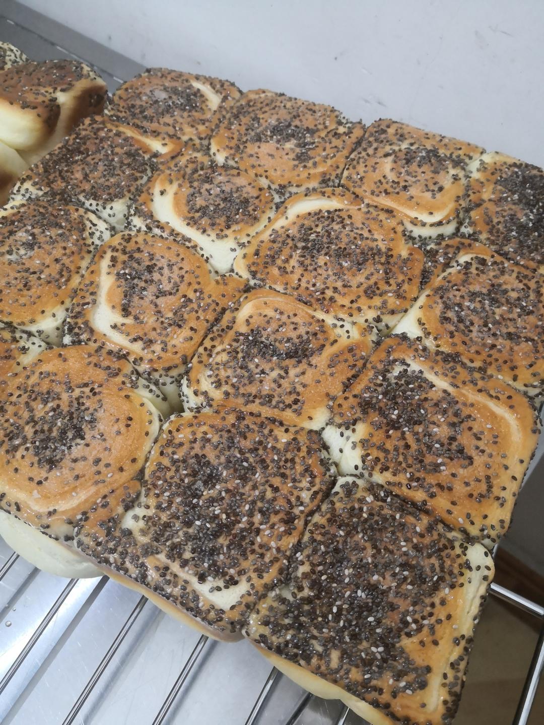 视频|复刻童年记忆|蜂蜜脆底小面包（不歪歪扭扭的整形秘密）