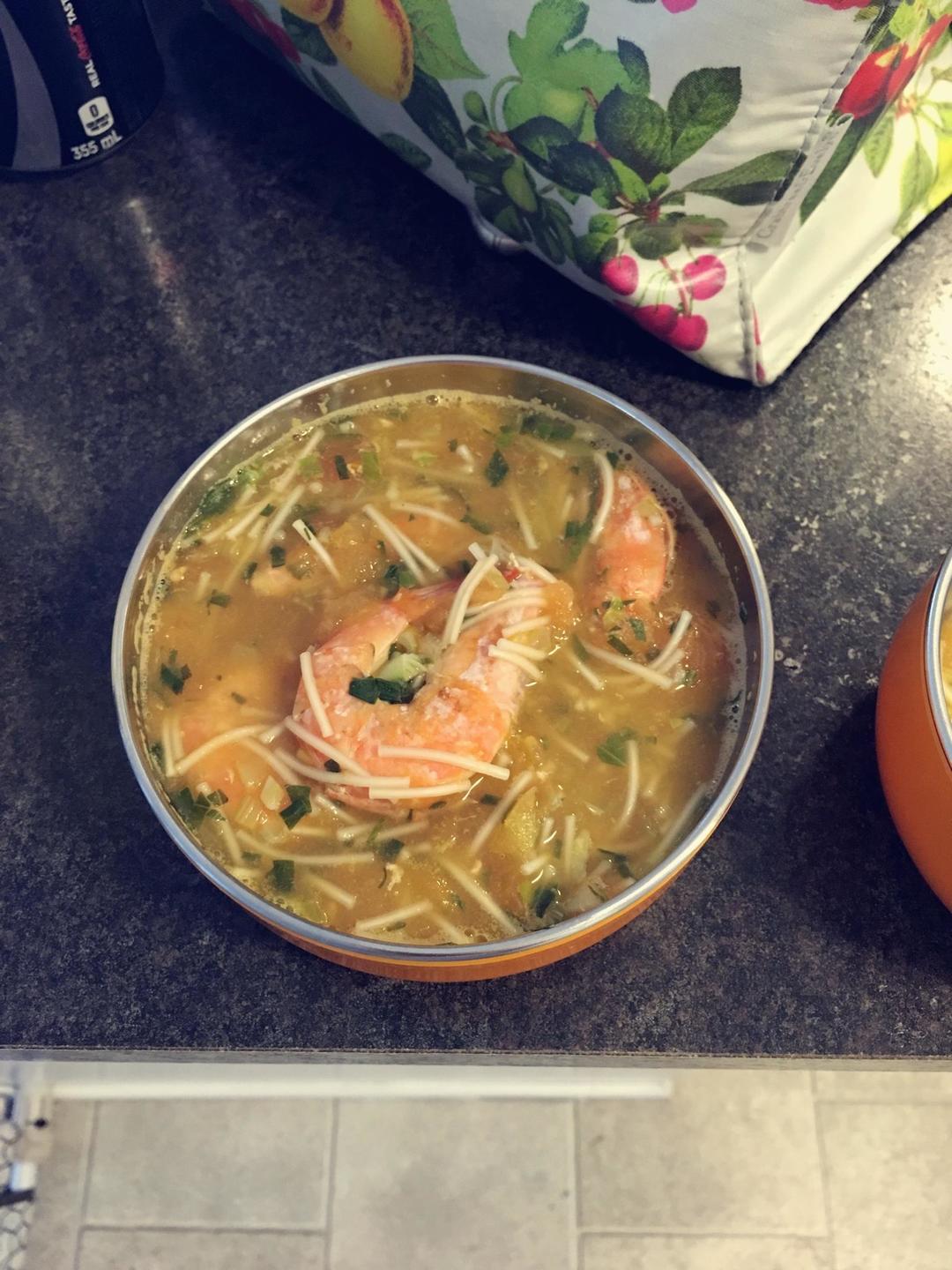 宝宝辅食 大虾番茄面