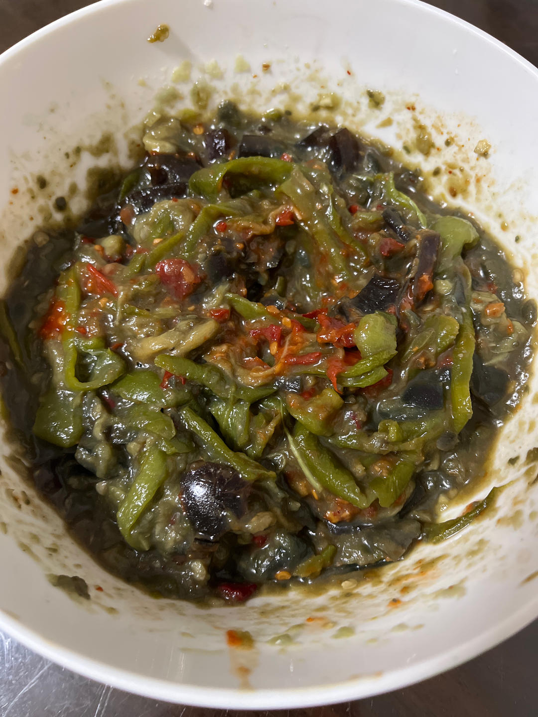 擂辣椒皮蛋茄子