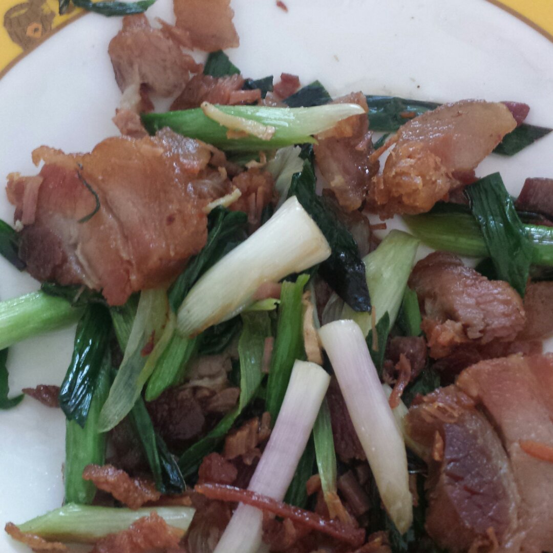 蒜苗炒腊肉