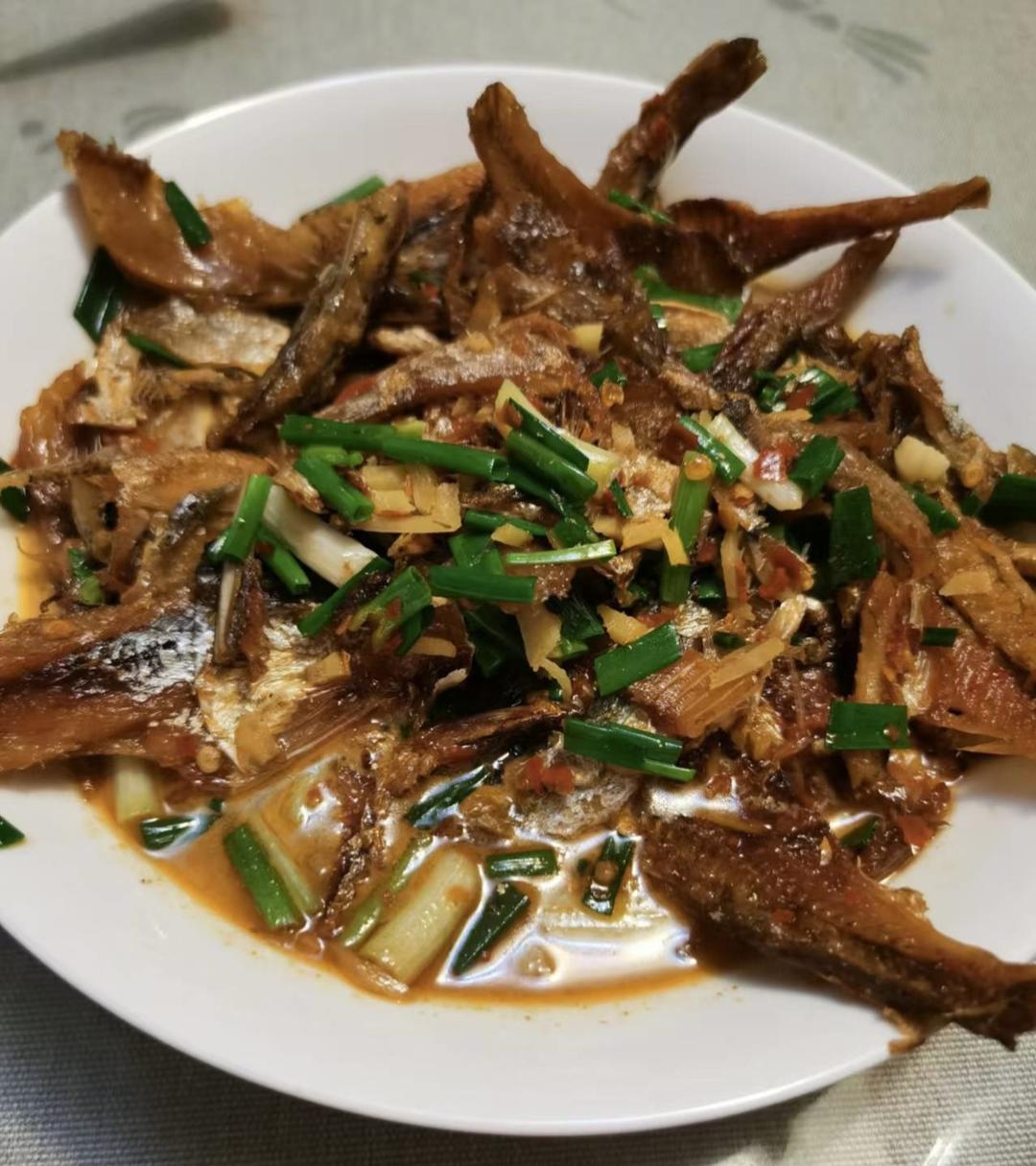 炒鱼干