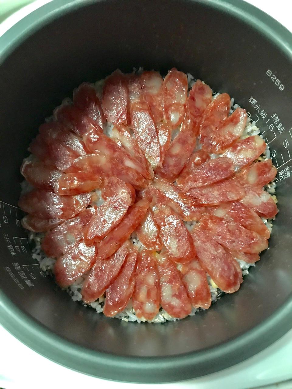 腊味煲仔饭（电饭煲版）