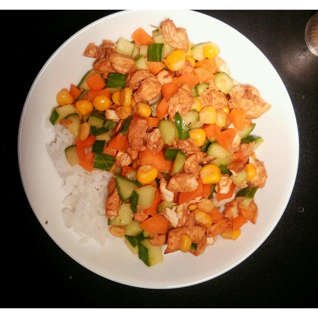 酱爆鸡丁盖浇饭