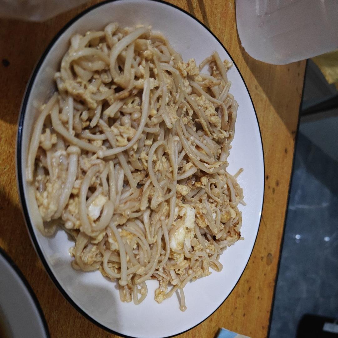 金针菇这样做，真的分分钟光盘