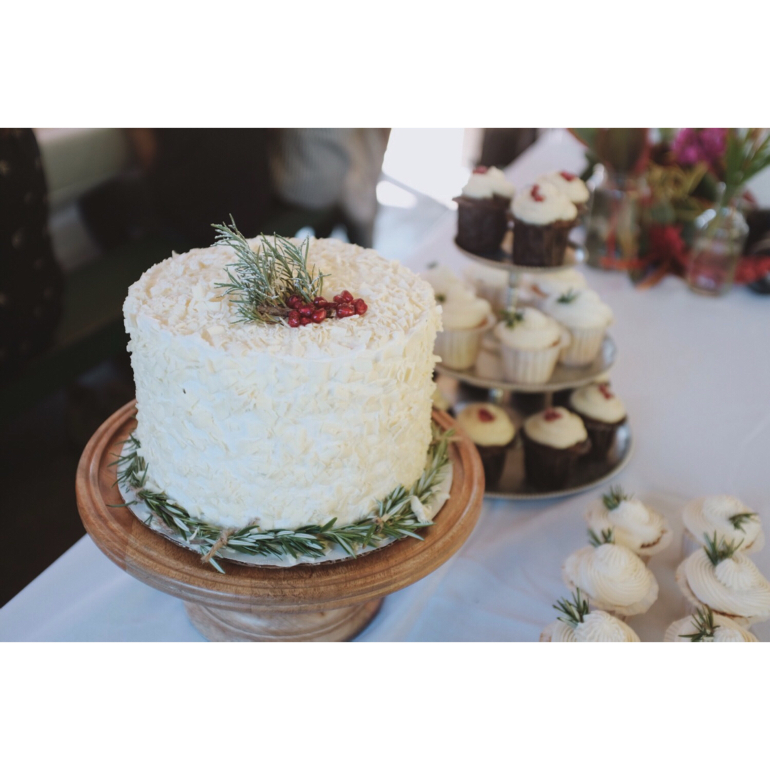 简易裱花奶油蛋糕制作婚礼蛋糕 双层蛋糕