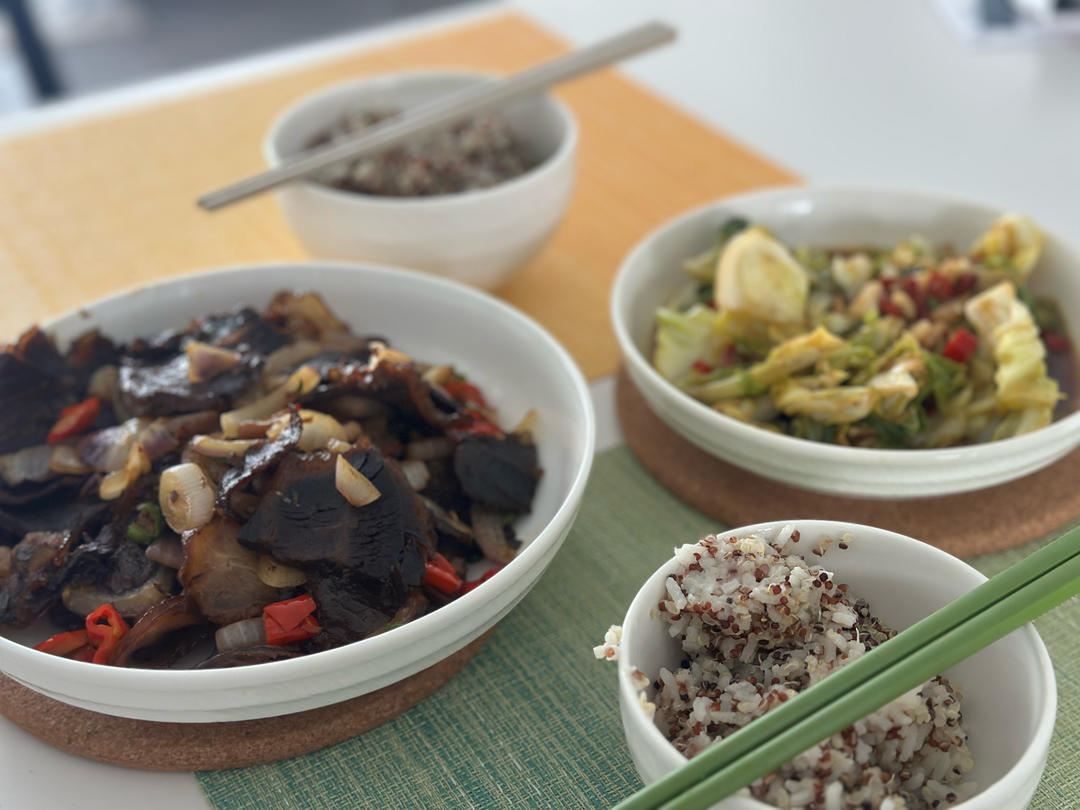 回锅卤牛肉