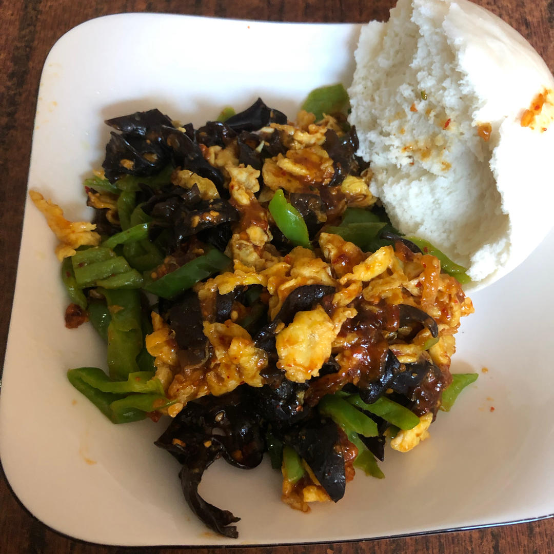 木耳炒鸡蛋，快手家常菜