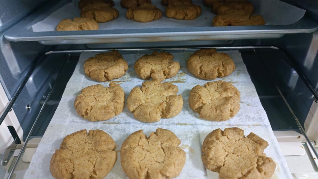 宫廷桃酥 入口即化 无泡打粉无猪油版本 附自然开裂整形视频